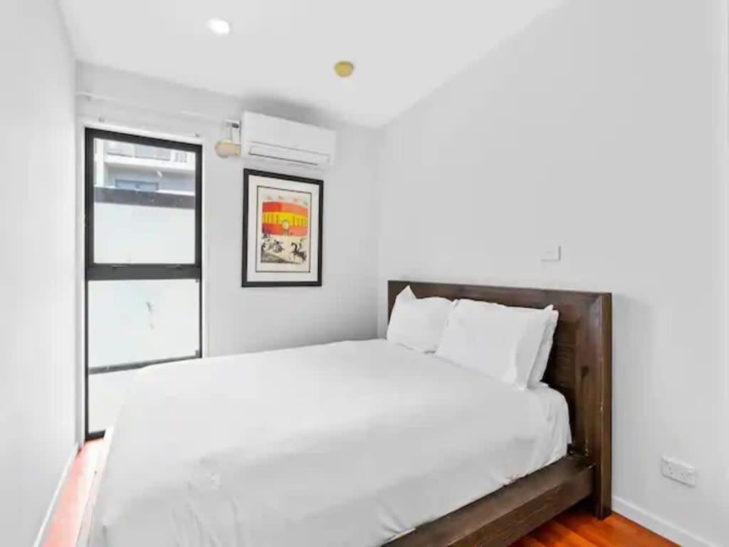 Sleek Modern Pad Next To Spark Arena Free Parking 奥克兰 外观 照片